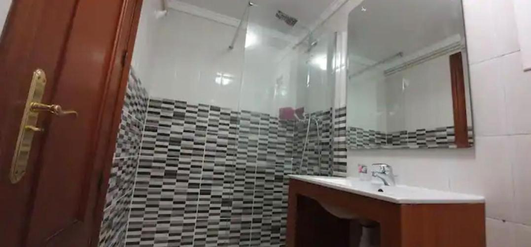 Apartamento En La Zona Turistica De سالو المظهر الخارجي الصورة