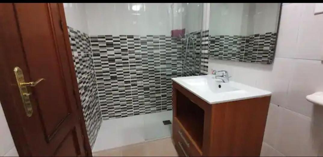 Apartamento En La Zona Turistica De سالو المظهر الخارجي الصورة