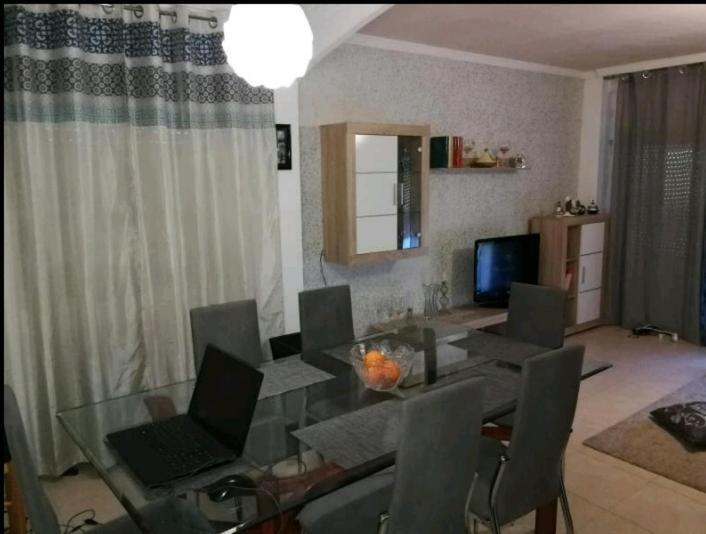 Apartamento En La Zona Turistica De سالو المظهر الخارجي الصورة